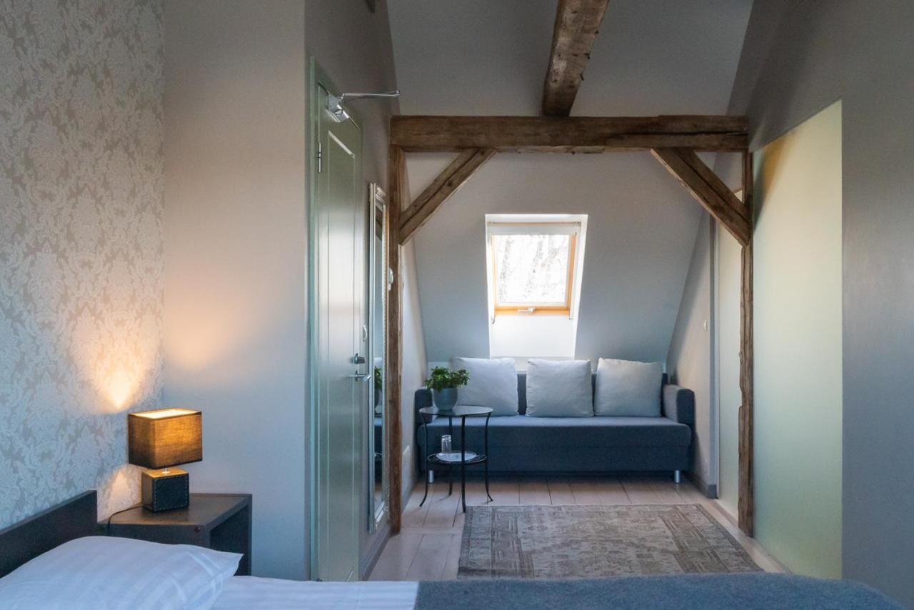Dagen Haus Guesthouse Orjaku Buitenkant foto