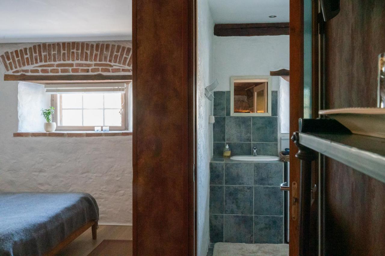 Dagen Haus Guesthouse Orjaku Buitenkant foto